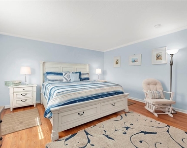 237 Seahorse Drive Se - Photo Thumbnail 10