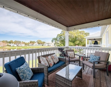 237 Seahorse Drive Se - Photo Thumbnail 19