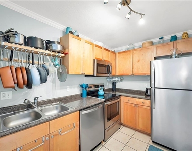 237 Seahorse Drive Se - Photo Thumbnail 8