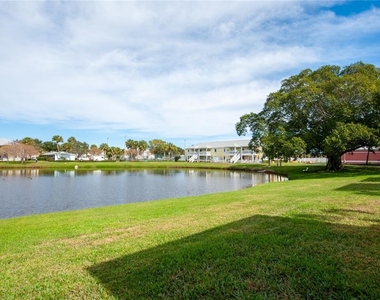 237 Seahorse Drive Se - Photo Thumbnail 23
