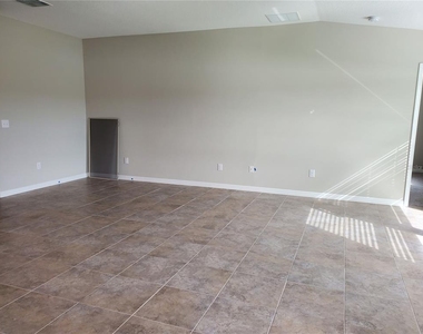 10117 Berryessa Avenue - Photo Thumbnail 4