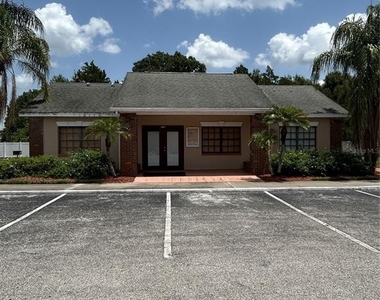 21027 Voyager Boulevard - Photo Thumbnail 19