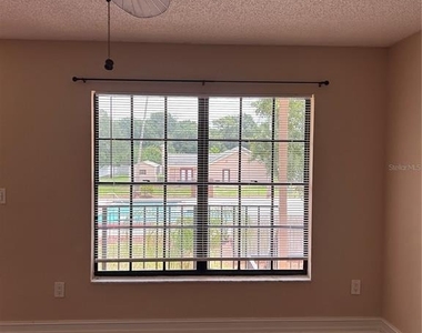 21027 Voyager Boulevard - Photo Thumbnail 11