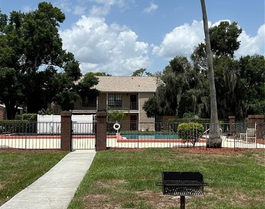 21027 Voyager Boulevard - Photo Thumbnail 15