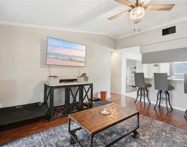 11505 Paperwood Place - Photo Thumbnail 15