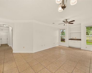 18138 Villa Creek Drive - Photo Thumbnail 5