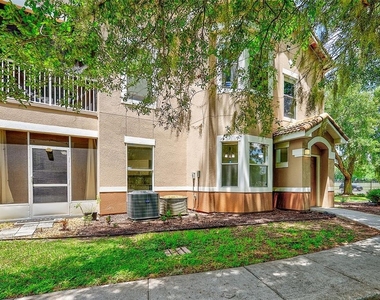 18138 Villa Creek Drive - Photo Thumbnail 32