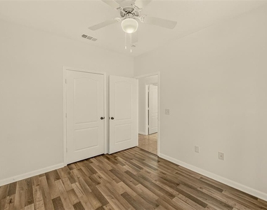 18138 Villa Creek Drive - Photo Thumbnail 22