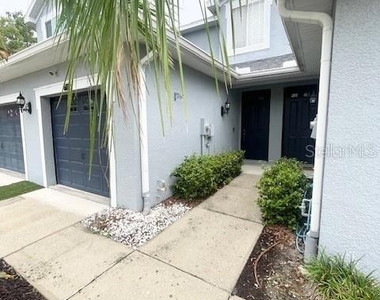 6012 Parkside Meadow Drive - Photo Thumbnail 2