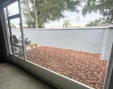 6012 Parkside Meadow Drive - Photo Thumbnail 31