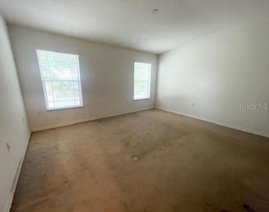 6012 Parkside Meadow Drive - Photo Thumbnail 14