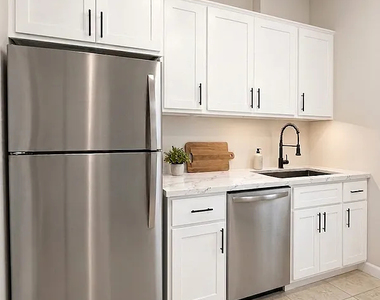 120 Haven Avenue - Photo Thumbnail 12