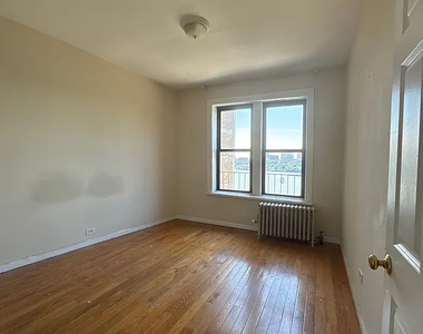 120 Haven Avenue - Photo Thumbnail 8