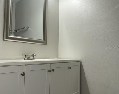 17608 Shadyside Circle - Photo Thumbnail 15