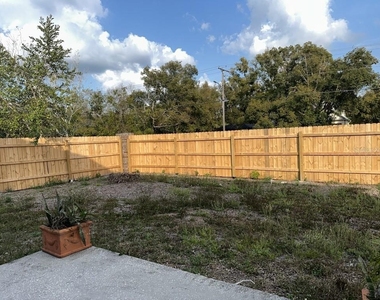 17608 Shadyside Circle - Photo Thumbnail 19