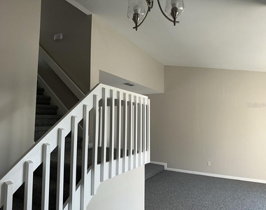 17608 Shadyside Circle - Photo Thumbnail 7
