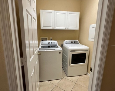 30117 N Mossbank Drive - Photo Thumbnail 16