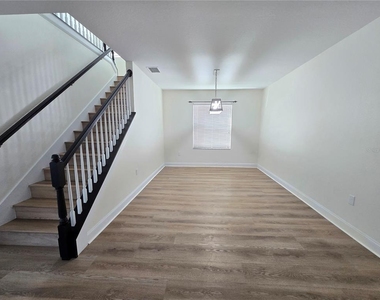 7855 Tuscany Woods Drive - Photo Thumbnail 6
