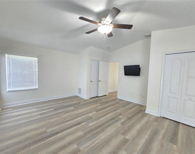 7855 Tuscany Woods Drive - Photo Thumbnail 37