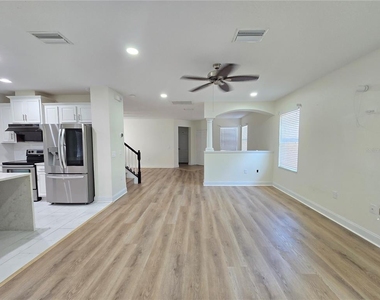 7855 Tuscany Woods Drive - Photo Thumbnail 20