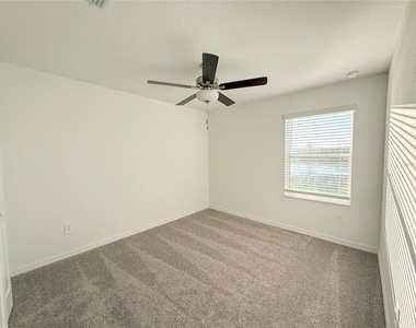9001 Gallantree Place - Photo Thumbnail 7