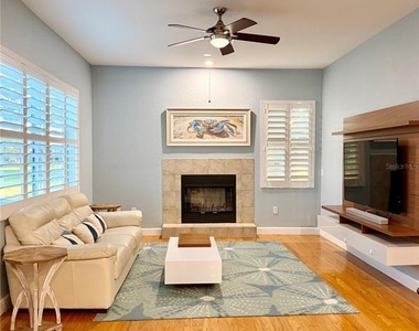 2008 N Pointe Alexis Drive - Photo Thumbnail 8