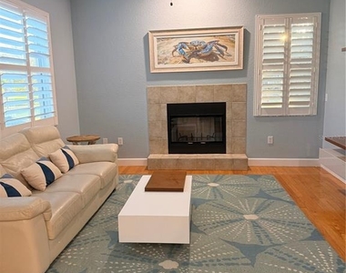 2008 N Pointe Alexis Drive - Photo Thumbnail 7