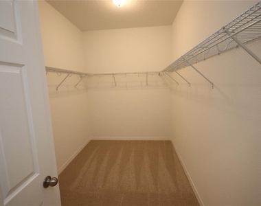 11415 Acacia Grove Lane - Photo Thumbnail 10