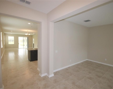 11415 Acacia Grove Lane - Photo Thumbnail 5