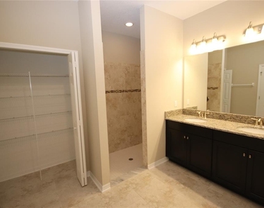 11415 Acacia Grove Lane - Photo Thumbnail 8