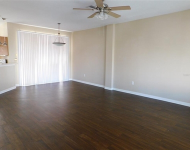 12450 Country White Circle - Photo Thumbnail 1