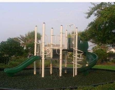 12450 Country White Circle - Photo Thumbnail 19