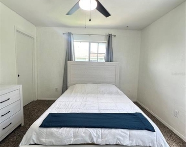 2235 Fluorshire Dr Drive - Photo Thumbnail 6