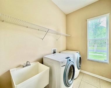 3989 Windcrest Drive - Photo Thumbnail 23