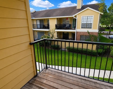 8625 Mallard Reserve Drive - Photo Thumbnail 37