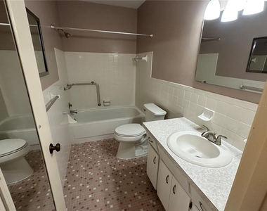 2285 Israeli Drive - Photo Thumbnail 16