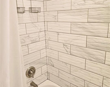 2035 28th Avenue N - Photo Thumbnail 27