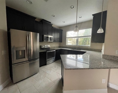 30281 Southwell Lane - Photo Thumbnail 3