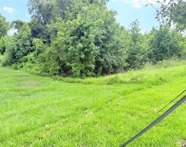 3852 Northern Key Drive - Photo Thumbnail 4
