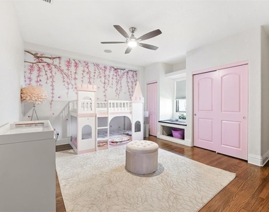 4555 W Swann Avenue - Photo Thumbnail 49