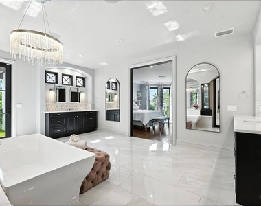 4555 W Swann Avenue - Photo Thumbnail 41
