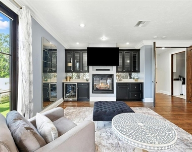 4555 W Swann Avenue - Photo Thumbnail 34