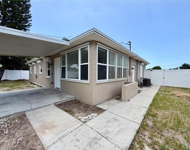 4515 54th Avenue N - Photo Thumbnail 24