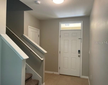 833 Wiltonway Drive - Photo Thumbnail 11