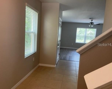 833 Wiltonway Drive - Photo Thumbnail 10
