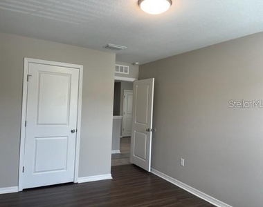 833 Wiltonway Drive - Photo Thumbnail 21