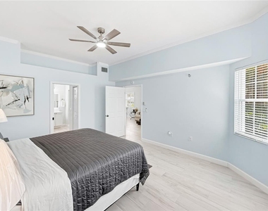 3701 54th Drive W - Photo Thumbnail 16