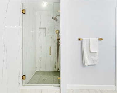 3701 54th Drive W - Photo Thumbnail 26