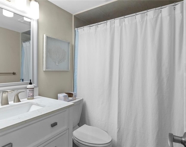 6104 Palma Del Mar Boulevard S - Photo Thumbnail 14