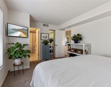 6104 Palma Del Mar Boulevard S - Photo Thumbnail 25